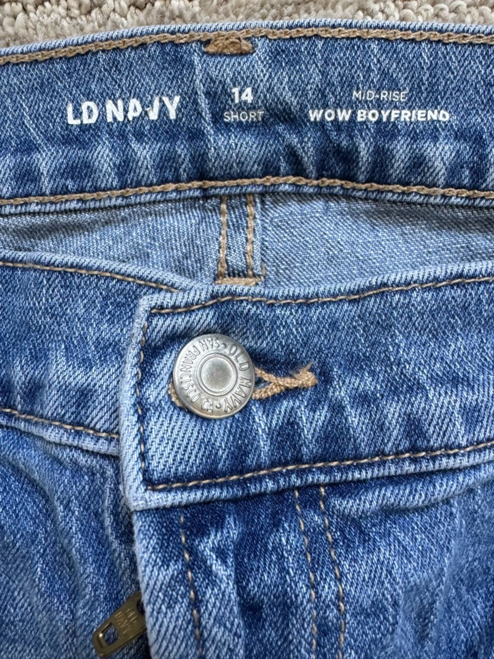 Old Navy Womens Jeans Size 14 2-Pack Mid Rise Wow Boyfriend Denim - Picture 4 of 9